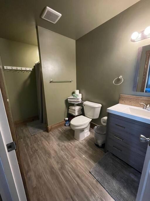 Parkway Yellowstone Guest House Room #2 Gardiner Exterior foto